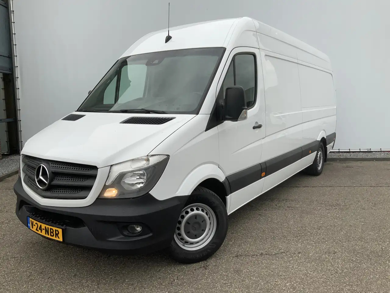 Mercedes-Benz Sprinter 316 2.2 CDI 432 L3 Maxi 3 Zits Airco Opstap & Trek - فان: صور 1 Mercedes-Benz Sprinter 316 2.2 CDI 432 L3 Maxi 3 Zits Airco Opstap & Trek - فان: صور 1