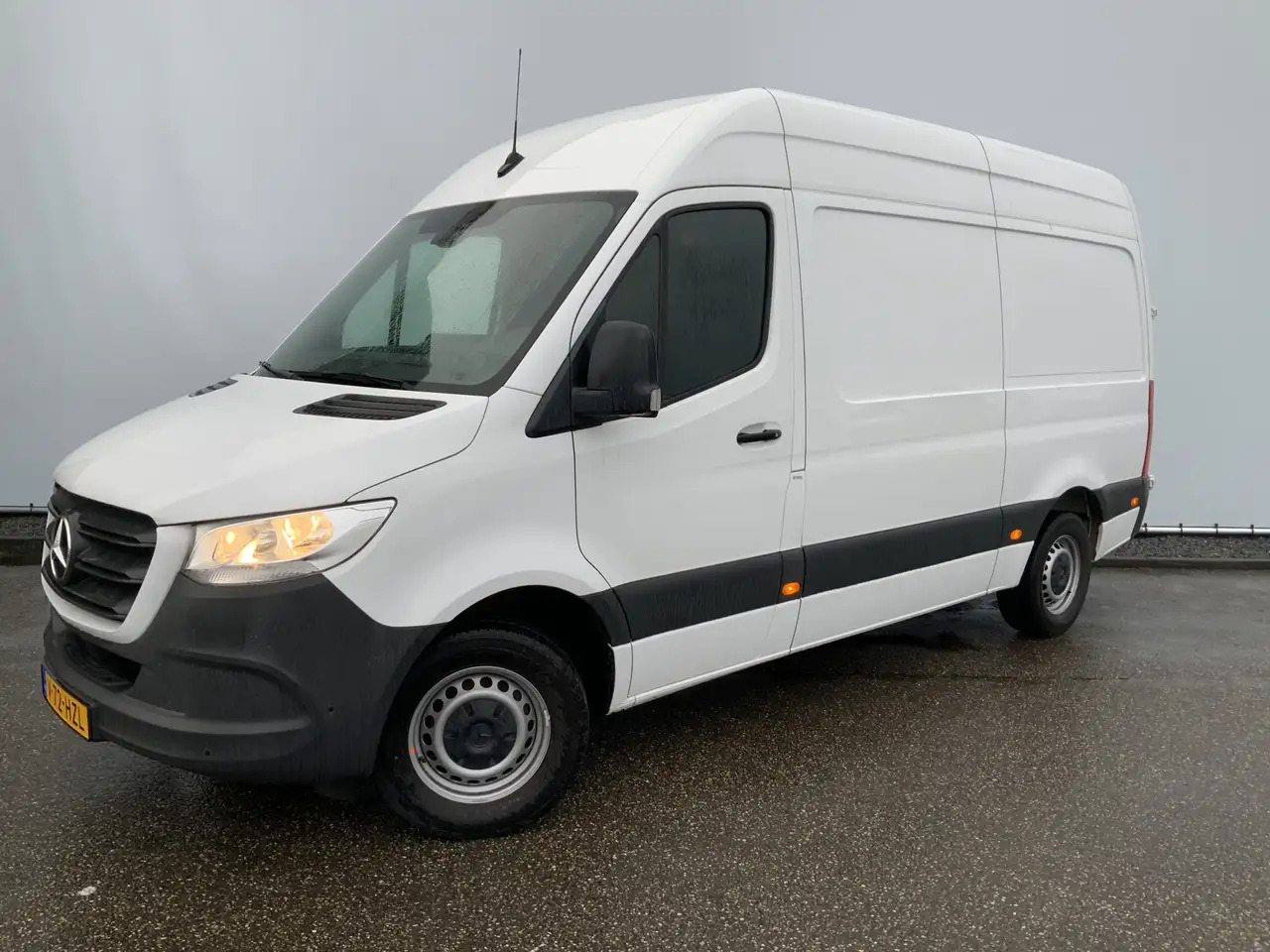 Mercedes-Benz Sprinter 317 1.9 CDI L2H2 Automaat Airco Cruise Navi Camera - فان: صور 1 Mercedes-Benz Sprinter 317 1.9 CDI L2H2 Automaat Airco Cruise Navi Camera - فان: صور 1