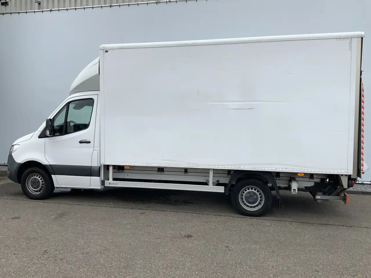 Mercedes-Benz Sprinter MARGE !!!! 314 2.2 CDI Meubelbak&Lift & Zijdeur Ai - الشاحنات الصغيرة صندوق مغلق: صور 3 Mercedes-Benz Sprinter MARGE !!!! 314 2.2 CDI Meubelbak&Lift & Zijdeur Ai - الشاحنات الصغيرة صندوق مغلق: صور 3