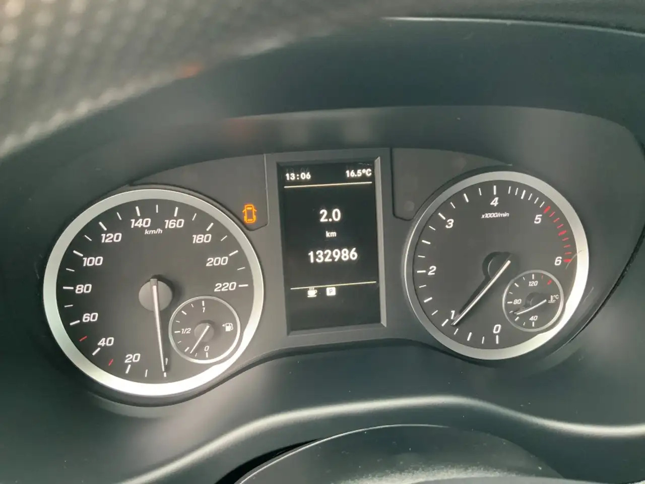 Mercedes-Benz Vito 110 CDI L2 Airco Cruise 2 Zits Euro 6 إيجار Mercedes-Benz Vito 110 CDI L2 Airco Cruise 2 Zits Euro 6: صور 12