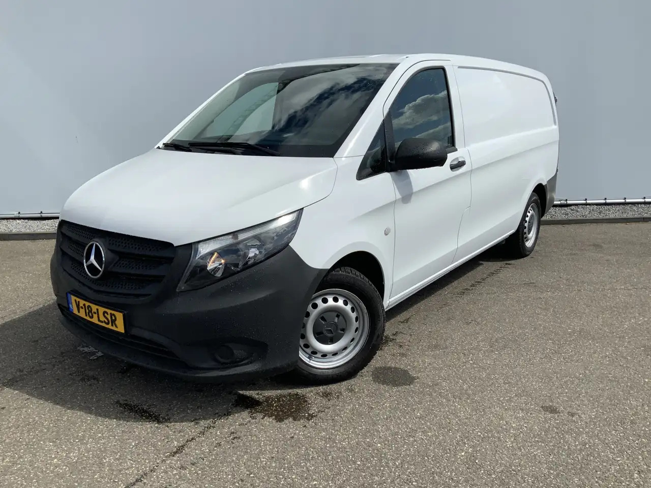 Mercedes-Benz Vito 114 CDI Lang Automaat Cruise Camera 3 Zits Trekhaa - فان: صور 1 Mercedes-Benz Vito 114 CDI Lang Automaat Cruise Camera 3 Zits Trekhaa - فان: صور 1