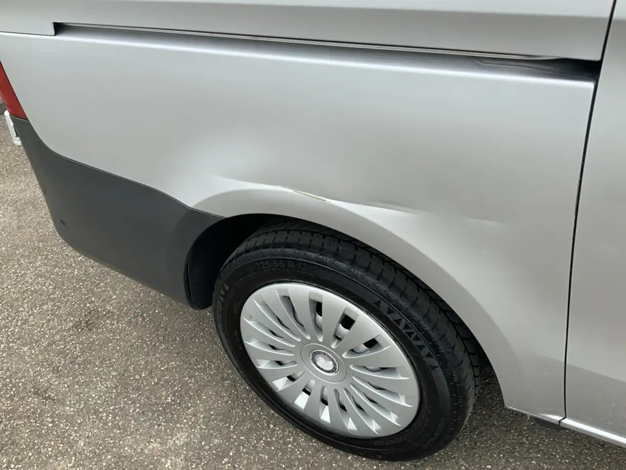 Mercedes-Benz Vito 119 CDI Lang Automaat Airco Cruise Trekhaak 2500 k - أخرى: صور 4 Mercedes-Benz Vito 119 CDI Lang Automaat Airco Cruise Trekhaak 2500 k - أخرى: صور 4