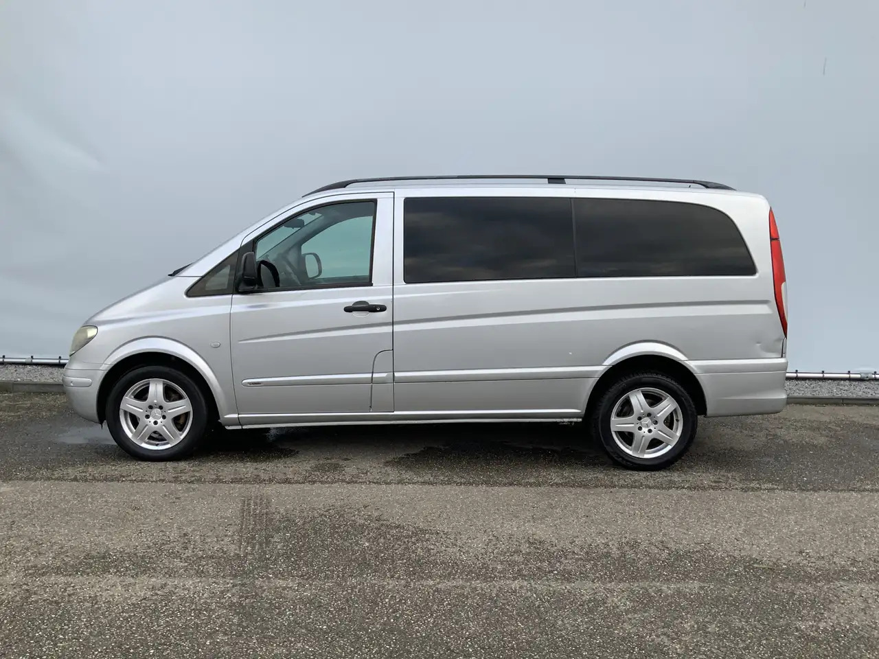Mercedes-Benz Vito 120 CDI 3.0 V6 Dubb.Cab Autom. 5 Zits Airco Alu Ve - الشاحنات الصغيرة كابينة مزدوجة: صور 4 Mercedes-Benz Vito 120 CDI 3.0 V6 Dubb.Cab Autom. 5 Zits Airco Alu Ve - الشاحنات الصغيرة كابينة مزدوجة: صور 4