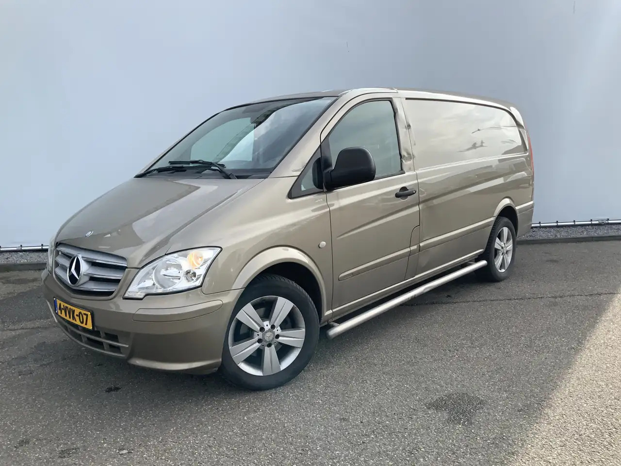 Mercedes-Benz Vito 122 CDI 320 Lang DC Luxe Automaat Alu Velg Side Ba - فان: صور 1 Mercedes-Benz Vito 122 CDI 320 Lang DC Luxe Automaat Alu Velg Side Ba - فان: صور 1