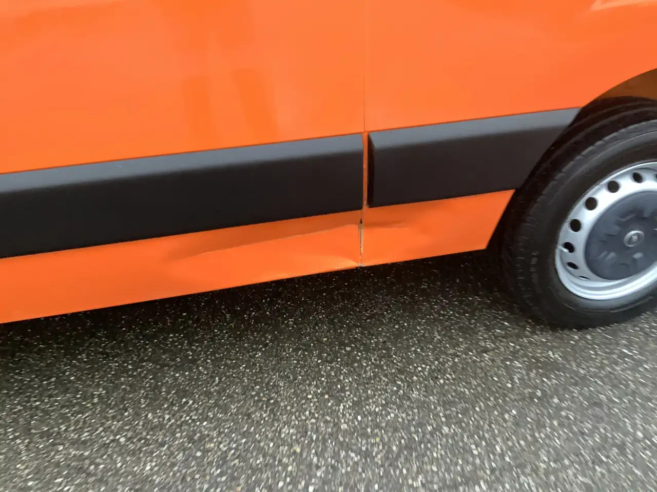 Opel Movano 2.3 CDTI BiTurbo L2H3 Start/Stop Airco 3 Zits Trek - فان: صور 4 Opel Movano 2.3 CDTI BiTurbo L2H3 Start/Stop Airco 3 Zits Trek - فان: صور 4