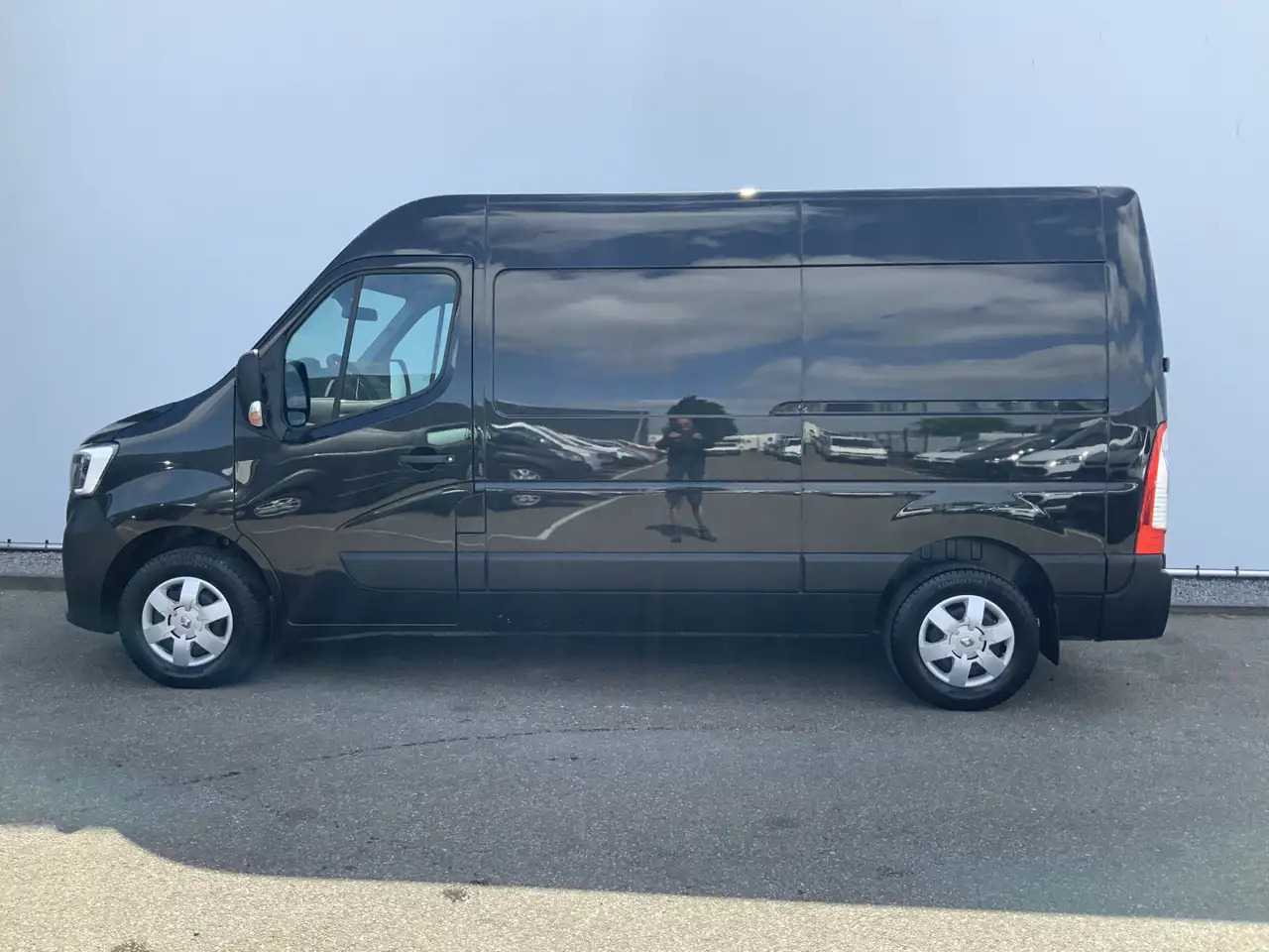 Renault Master T35 2.3 dCi 135 L2H2 Airco Cruise 3 Zits Camera Eu - فان: صور 3 Renault Master T35 2.3 dCi 135 L2H2 Airco Cruise 3 Zits Camera Eu - فان: صور 3