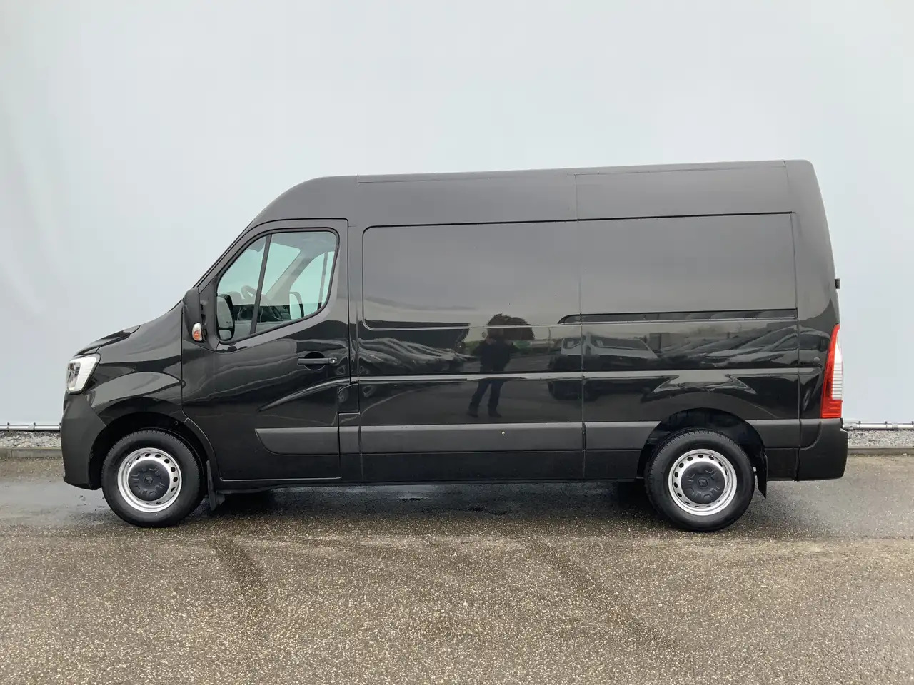Renault Master T35 2.3 dCi 150 L2H2 Airco Cruise 3 Zits Camera Tr - فان: صور 3 Renault Master T35 2.3 dCi 150 L2H2 Airco Cruise 3 Zits Camera Tr - فان: صور 3