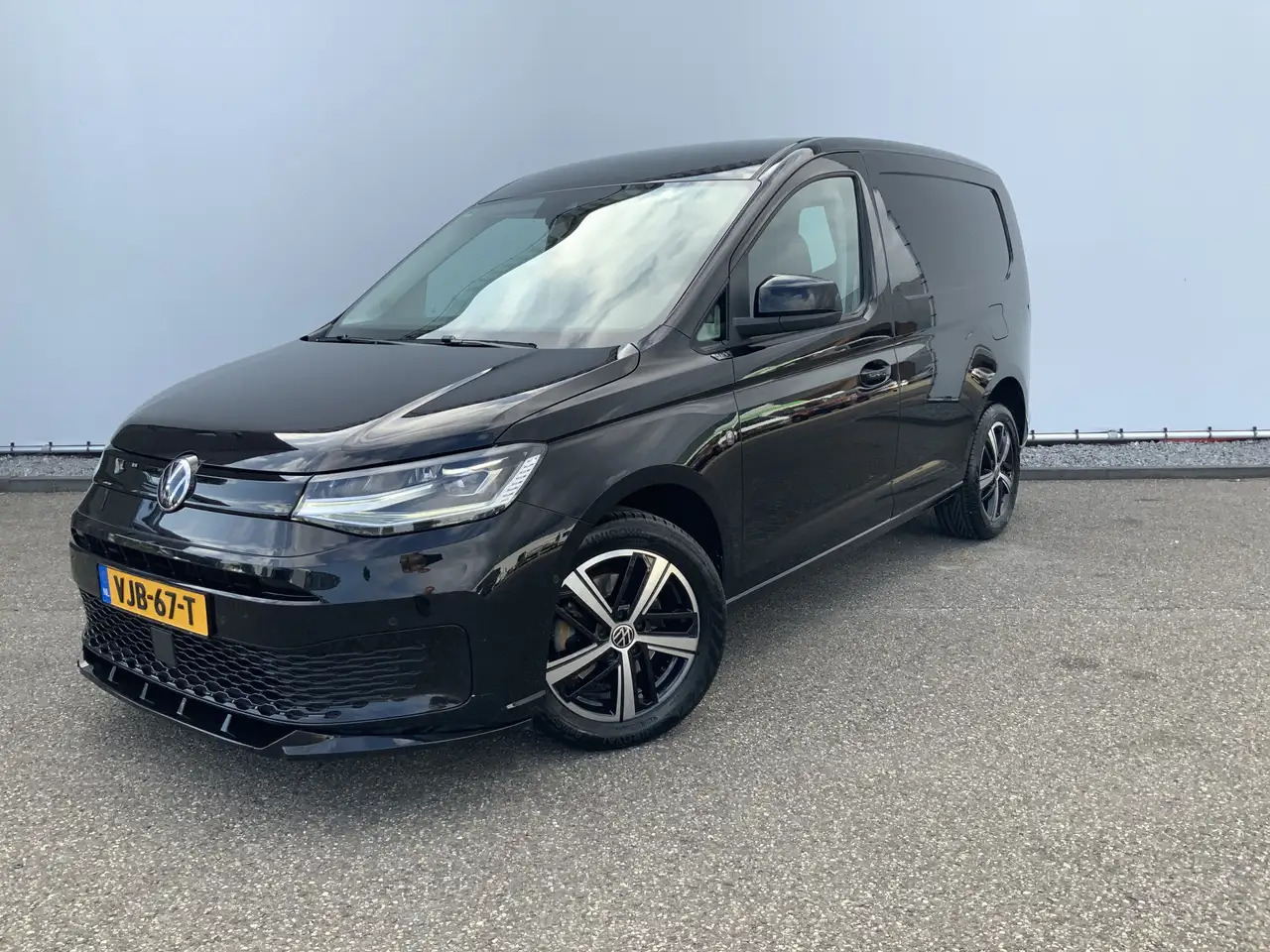 Volkswagen Caddy Cargo 2.0 TDI 1st Edition Automaat Airco Cruise Le - فان المدمجة: صور 1 Volkswagen Caddy Cargo 2.0 TDI 1st Edition Automaat Airco Cruise Le - فان المدمجة: صور 1