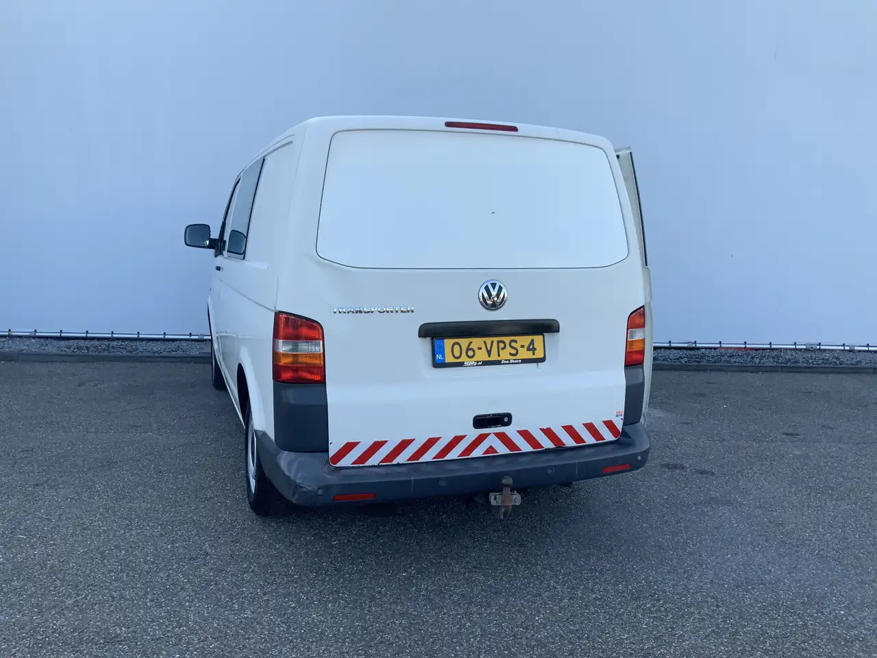 Volkswagen T5 Transporter 2.5 TDI 300 Budgetline Automaat DubCab Airco Trekh - الشاحنات الصغيرة كابينة مزدوجة: صور 2 Volkswagen T5 Transporter 2.5 TDI 300 Budgetline Automaat DubCab Airco Trekh - الشاحنات الصغيرة كابينة مزدوجة: صور 2