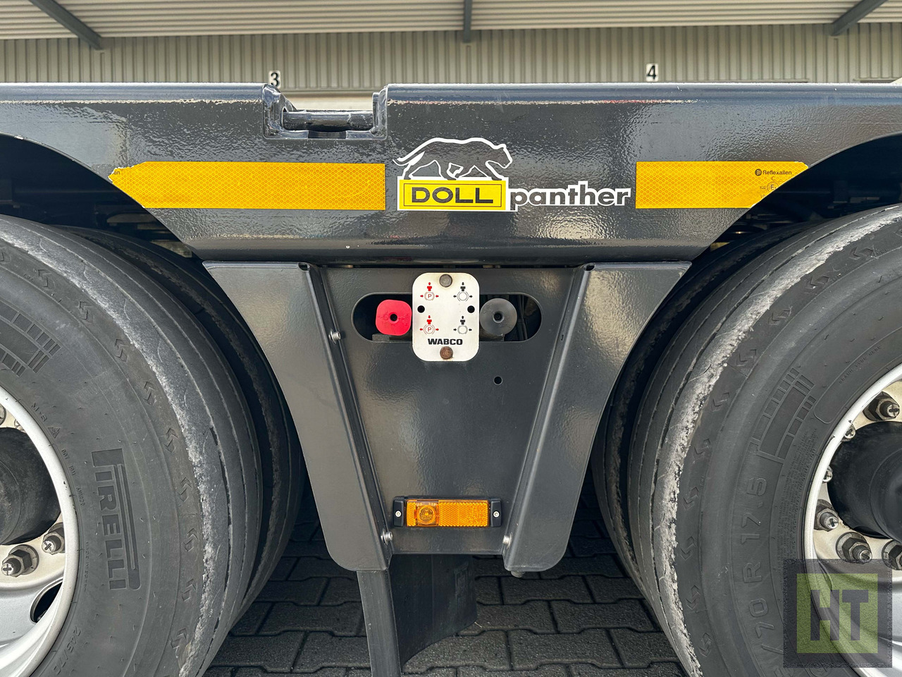 Doll 2-Achs-Tiefbett mit Pantherfahrwerk - عربة مسطحة منخفضة نصف مقطورة: صور 4 Doll 2-Achs-Tiefbett mit Pantherfahrwerk - عربة مسطحة منخفضة نصف مقطورة: صور 4