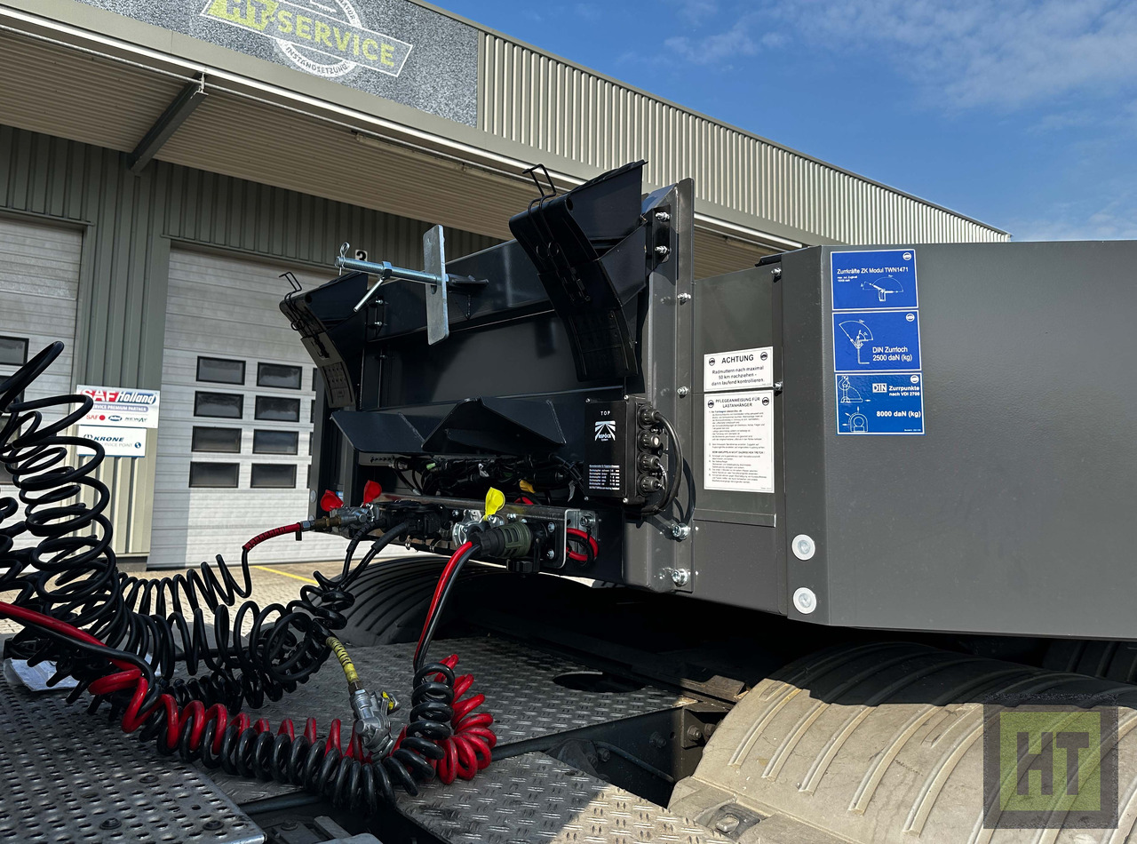 Meusburger 3-Achs-Tele-Semi mit 1 Paar Radmulden und hydr. Rampen - عربة مسطحة منخفضة نصف مقطورة: صور 2 Meusburger 3-Achs-Tele-Semi mit 1 Paar Radmulden und hydr. Rampen - عربة مسطحة منخفضة نصف مقطورة: صور 2