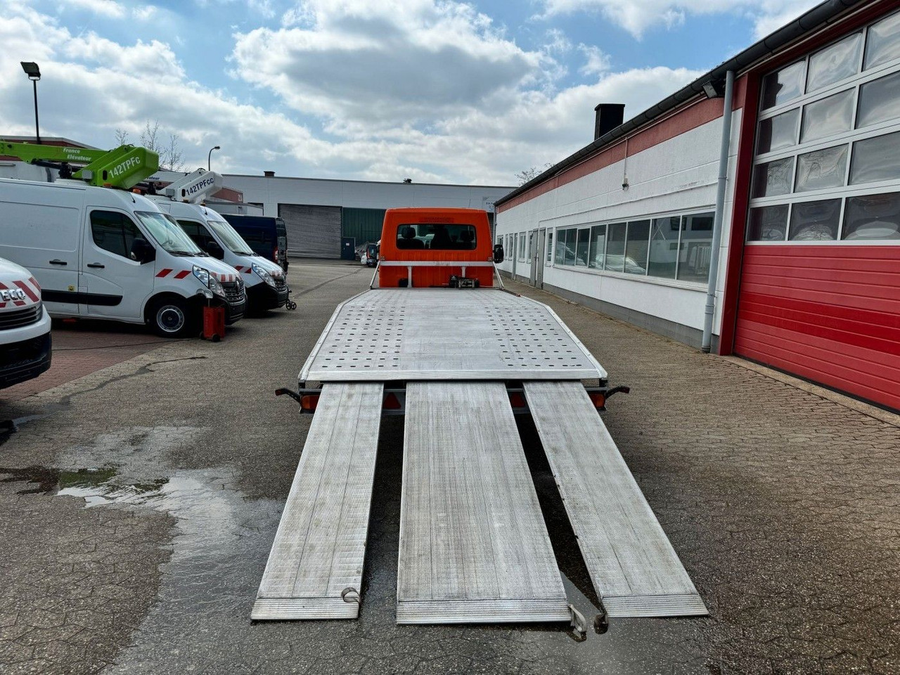Renault Master Autotransporter - شاحنة نقل سيارات شاحنة: صور 5 Renault Master Autotransporter - شاحنة نقل سيارات شاحنة: صور 5