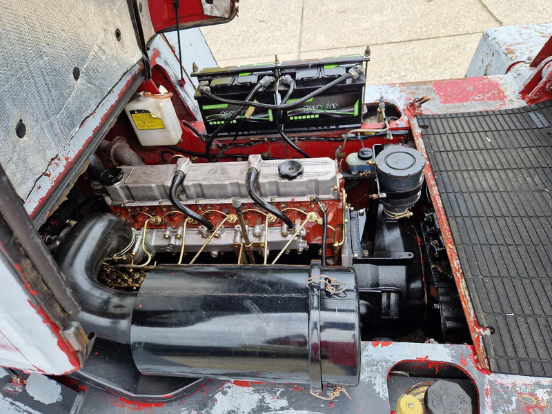 Caterpillar DP60 met geïntegreerde sideshift - رافعة شوكية ديزل: صور 5 Caterpillar DP60 met geïntegreerde sideshift - رافعة شوكية ديزل: صور 5