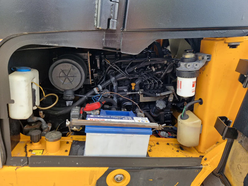 JBC TLT35D Teletruk - رافعة شوكية ديزل: صور 5 JBC TLT35D Teletruk - رافعة شوكية ديزل: صور 5