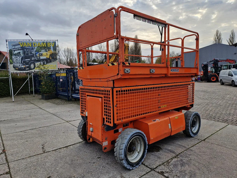 JLG 4069LE met 419 uur - رافعات مقصية: صور 4 JLG 4069LE met 419 uur - رافعات مقصية: صور 4