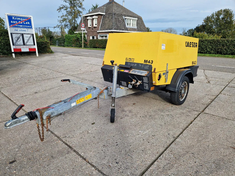 Kaeser M43 met 1443 uur, 4.3m³ - ضاغط الهواء: صور 1 Kaeser M43 met 1443 uur, 4.3m³ - ضاغط الهواء: صور 1