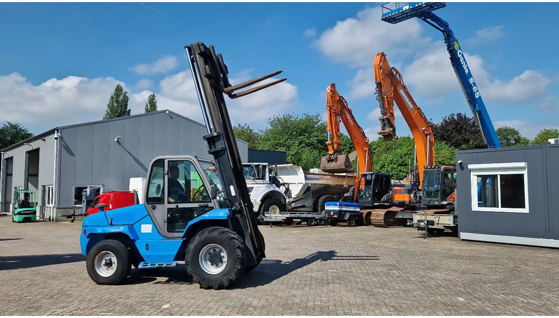 شاحنات الطرق الوعرة Manitou MC50 ruwterreinheftruck met sideshift: صور 16
