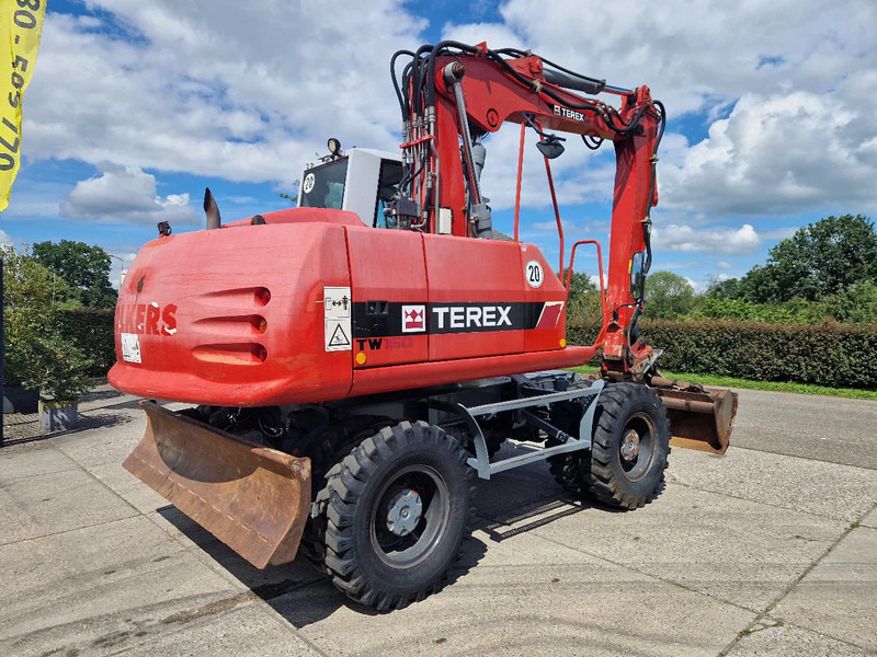 Terex TW160 inclusief kantelbak (1.98m.) - حفارة على عجلات: صور 4 Terex TW160 inclusief kantelbak (1.98m.) - حفارة على عجلات: صور 4