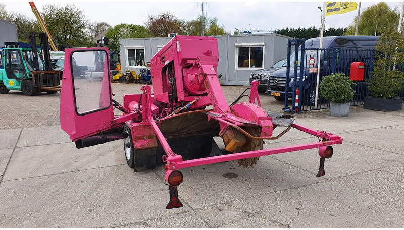 VERMEER SC1102 stobben/stronkenfrees - جلاخات أجذال الشجر: صور 3 VERMEER SC1102 stobben/stronkenfrees - جلاخات أجذال الشجر: صور 3