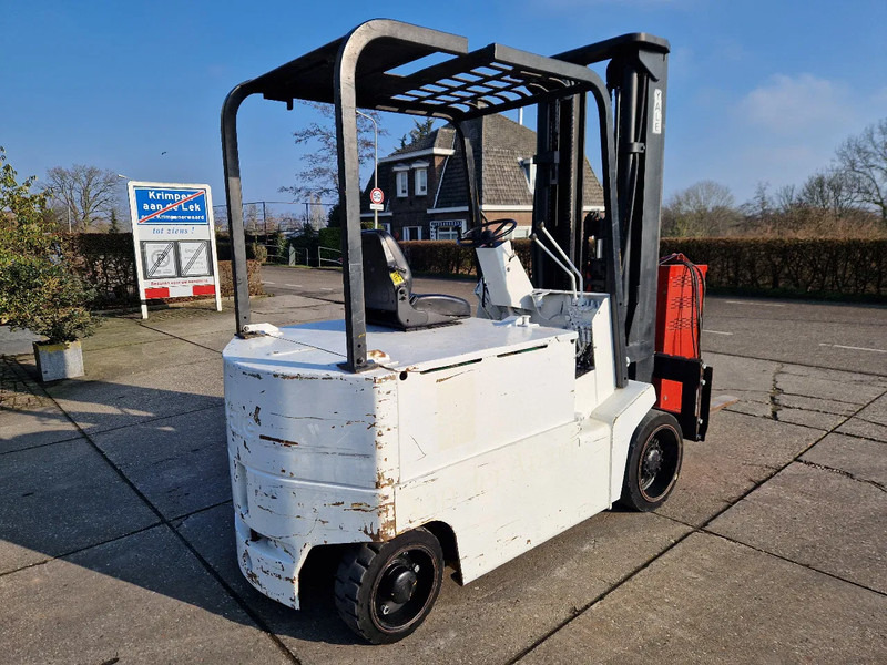Yale 4.5 ton elektrisch triplomast - رافعة شوكية كهربائية: صور 4 Yale 4.5 ton elektrisch triplomast - رافعة شوكية كهربائية: صور 4