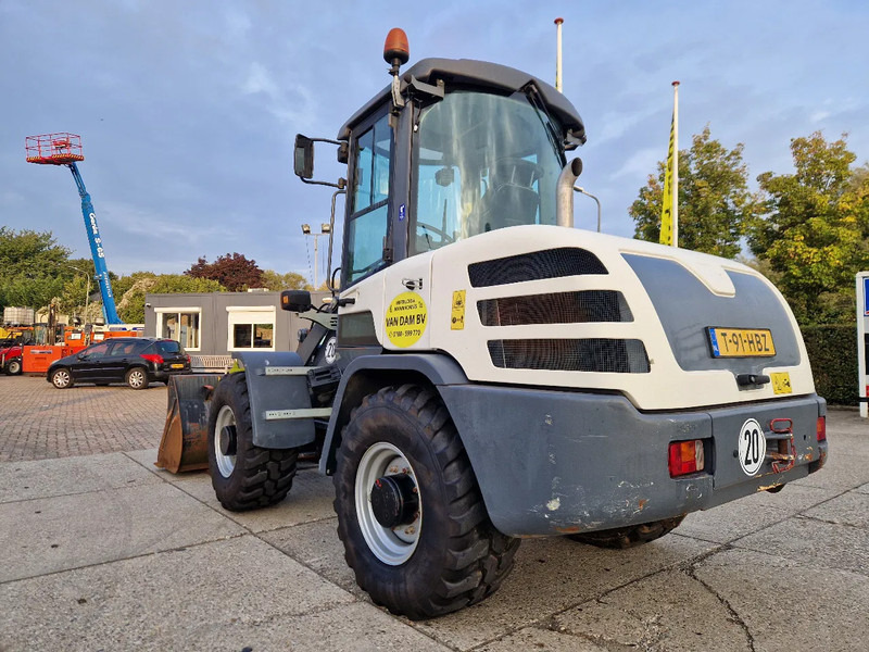 Yanmar / Terex TL80 met NL kenteken very low hours! - اللودر بعجل: صور 2 Yanmar / Terex TL80 met NL kenteken very low hours! - اللودر بعجل: صور 2