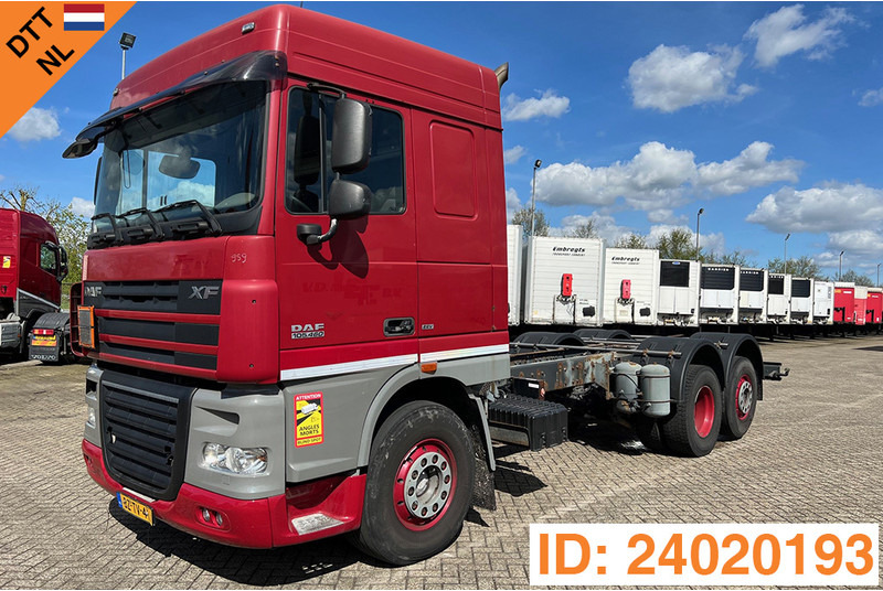 DAF XF105.460 Space Cab* - الشاسيه شاحنة: صور 1 DAF XF105.460 Space Cab* - الشاسيه شاحنة: صور 1