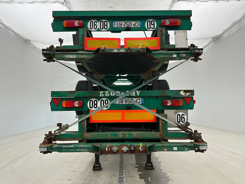 GT Trailers 4 x Skelet 2 x 20-40 ft - شاحنات الحاويات / جسم علوي قابل للتغيير نصف مقطورة: صور 2 GT Trailers 4 x Skelet 2 x 20-40 ft - شاحنات الحاويات / جسم علوي قابل للتغيير نصف مقطورة: صور 2