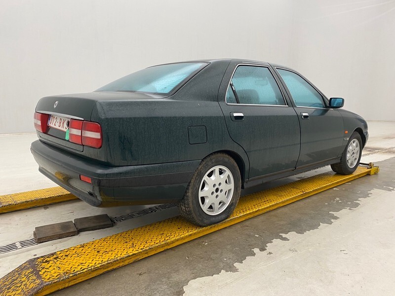 Lancia Kappa* - هاتشباك: صور 4 Lancia Kappa* - هاتشباك: صور 4
