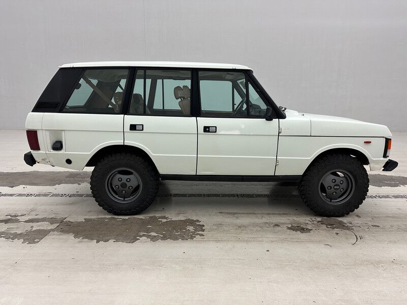 Land Rover Range Rover V8 - سيارة ستيشن: صور 4 Land Rover Range Rover V8 - سيارة ستيشن: صور 4