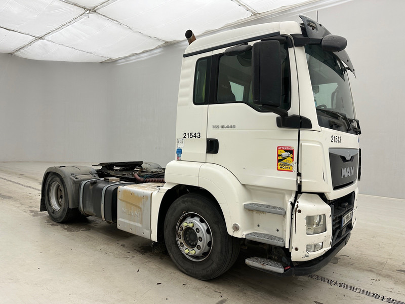 MAN TGS 18.440 - شاحنة جرار: صور 3 MAN TGS 18.440 - شاحنة جرار: صور 3