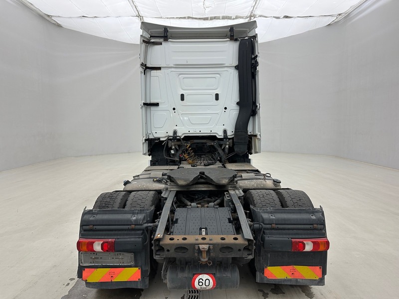 شاحنة جرار Mercedes-Benz Actros 1842: صور 6 شاحنة جرار Mercedes-Benz Actros 1842: صور 6