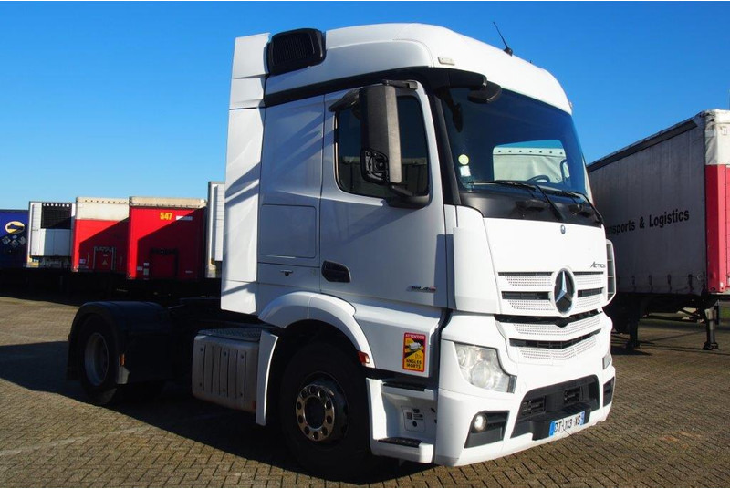 Mercedes-Benz Actros 1845LS "2016" - شاحنة جرار: صور 3 Mercedes-Benz Actros 1845LS "2016" - شاحنة جرار: صور 3