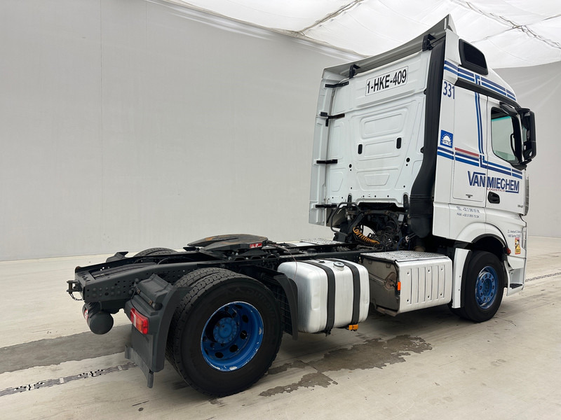 Mercedes-Benz Actros 1942 - شاحنة جرار: صور 5 Mercedes-Benz Actros 1942 - شاحنة جرار: صور 5