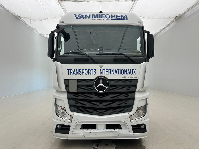 Mercedes-Benz Actros 1942 - شاحنة جرار: صور 2 Mercedes-Benz Actros 1942 - شاحنة جرار: صور 2