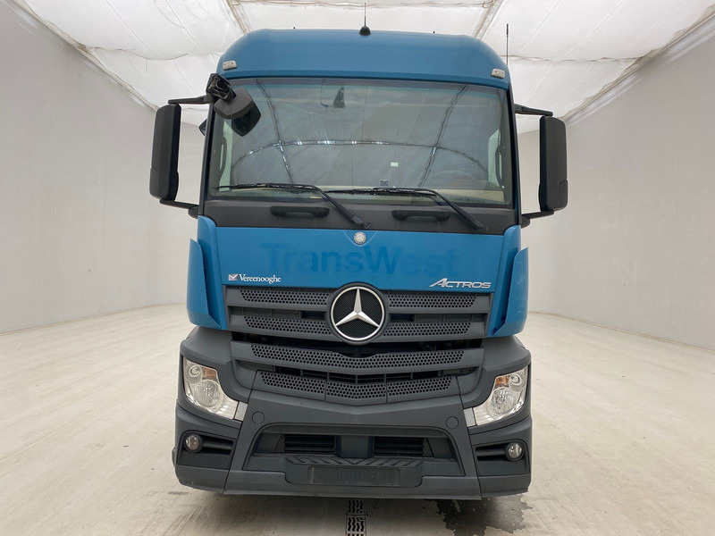 Mercedes-Benz Actros 1942 - شاحنة جرار: صور 2 Mercedes-Benz Actros 1942 - شاحنة جرار: صور 2