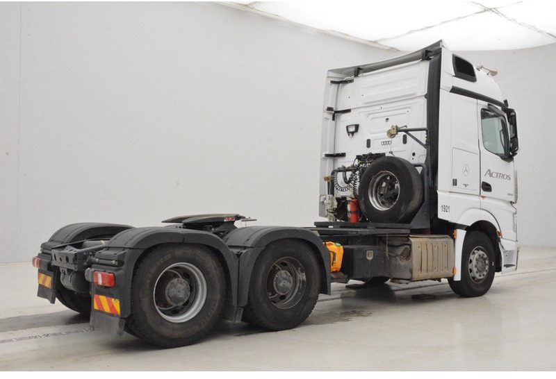 Mercedes-Benz Actros 2645 - 6x4 "NON-EU"* - شاحنة جرار: صور 5 Mercedes-Benz Actros 2645 - 6x4 "NON-EU"* - شاحنة جرار: صور 5