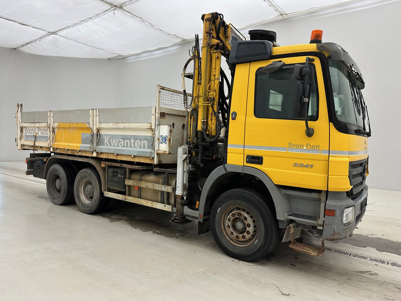 Mercedes-Benz Actros 3336 - 6x4 - قلابات, شاحنة كرين: صور 3 Mercedes-Benz Actros 3336 - 6x4 - قلابات, شاحنة كرين: صور 3