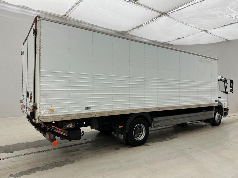 Mercedes-Benz Atego 1518 - بصندوق مغلق شاحنة: صور 4 Mercedes-Benz Atego 1518 - بصندوق مغلق شاحنة: صور 4