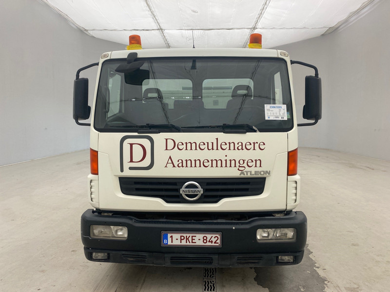 Nissan Atleon 120.25 - قلابات: صور 2 Nissan Atleon 120.25 - قلابات: صور 2