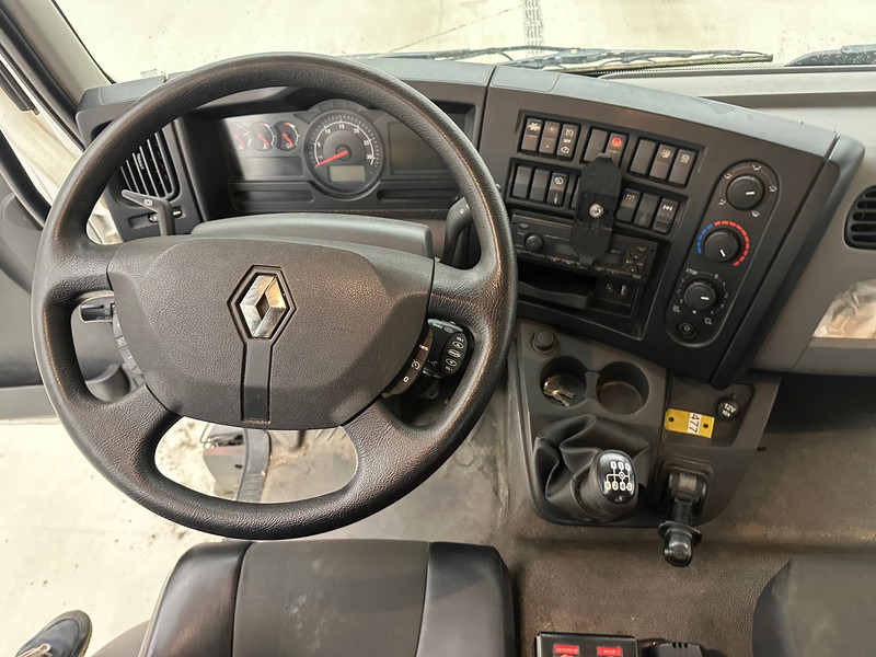شاحنة كرين Renault D14.250: صور 13 شاحنة كرين Renault D14.250: صور 13