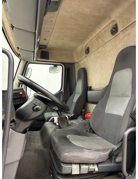 شاحنة ستارة Renault Midlum 180 DCi: صور 10 شاحنة ستارة Renault Midlum 180 DCi: صور 10