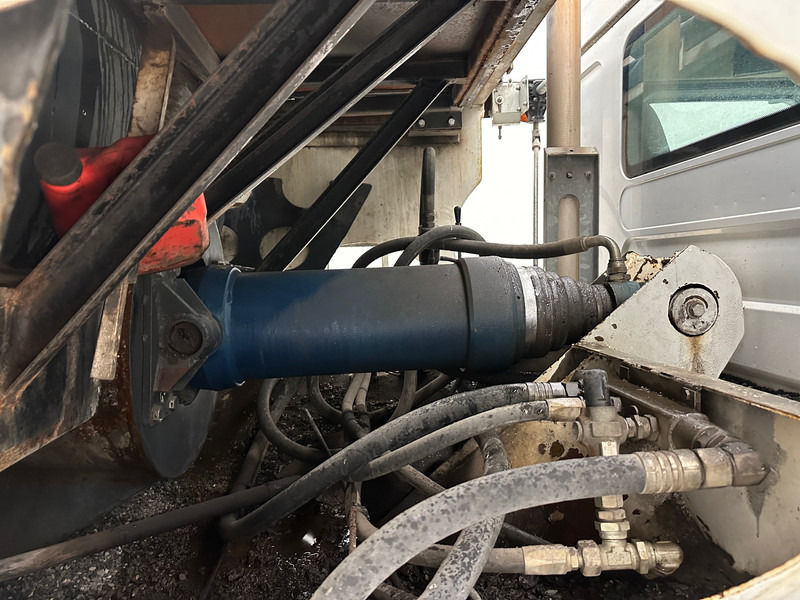 Renault Premium 370 - قلابات: صور 4 Renault Premium 370 - قلابات: صور 4