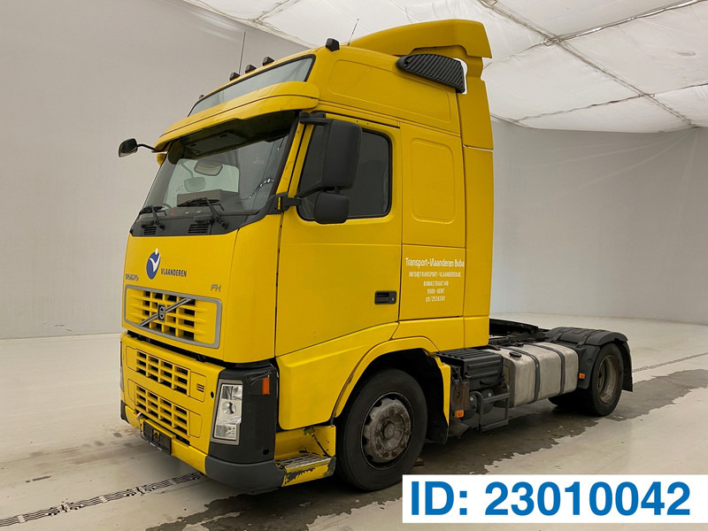 Volvo FH 400 Globetrotter - شاحنة جرار: صور 1 Volvo FH 400 Globetrotter - شاحنة جرار: صور 1