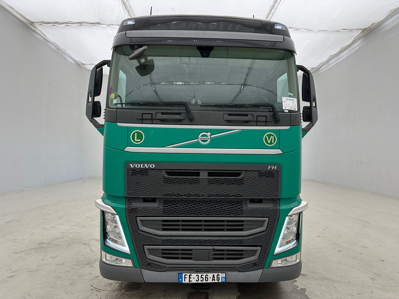 Volvo FH 460 Globetrotter - شاحنة جرار: صور 2 Volvo FH 460 Globetrotter - شاحنة جرار: صور 2