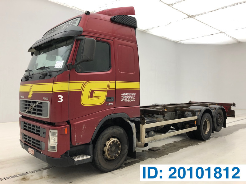 Volvo FH12.420 Globetrotter - الشاسيه شاحنة: صور 1 Volvo FH12.420 Globetrotter - الشاسيه شاحنة: صور 1