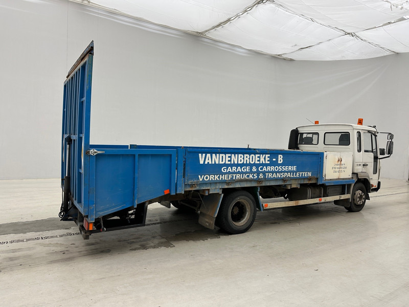 Volvo FL 180 - قلابات: صور 4 Volvo FL 180 - قلابات: صور 4