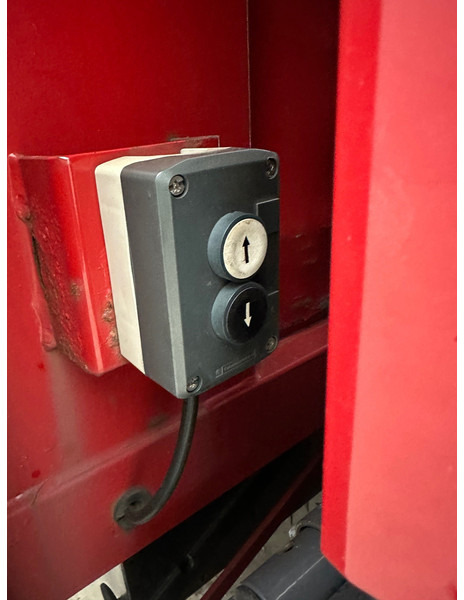 Volvo FL 220 - شاحنة ستارة: صور 5 Volvo FL 220 - شاحنة ستارة: صور 5