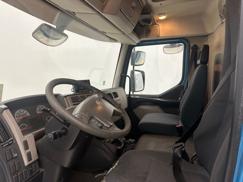 مبردة شاحنة Volvo FL 260 - 4x2: صور 10