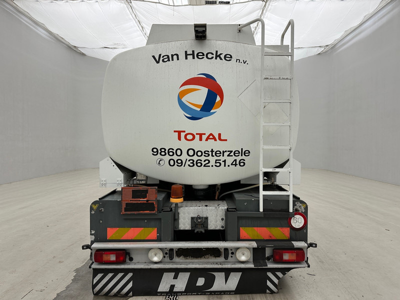 Volvo FM 300 - 6x2 - شاحنة صهريج: صور 5 Volvo FM 300 - 6x2 - شاحنة صهريج: صور 5