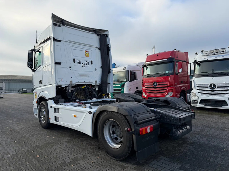 Mercedes-Benz Actros 1848 Big space Retarder Euro 6 - شاحنة جرار: صور 3 Mercedes-Benz Actros 1848 Big space Retarder Euro 6 - شاحنة جرار: صور 3